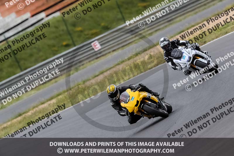 estoril;event digital images;motorbikes;no limits;peter wileman photography;portugal;trackday;trackday digital images